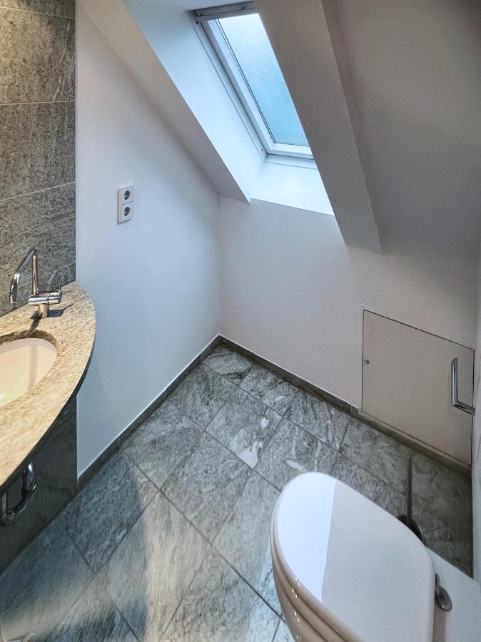 Appartamento Loft-Panoramablick-Hafen & Elbe! Amburgo Esterno foto