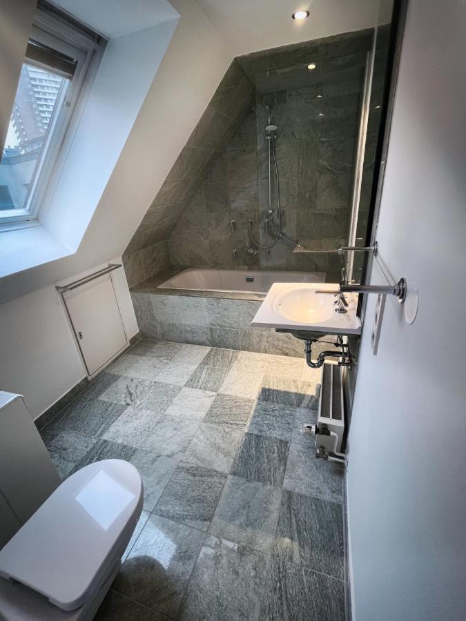 Appartamento Loft-Panoramablick-Hafen & Elbe! Amburgo Esterno foto