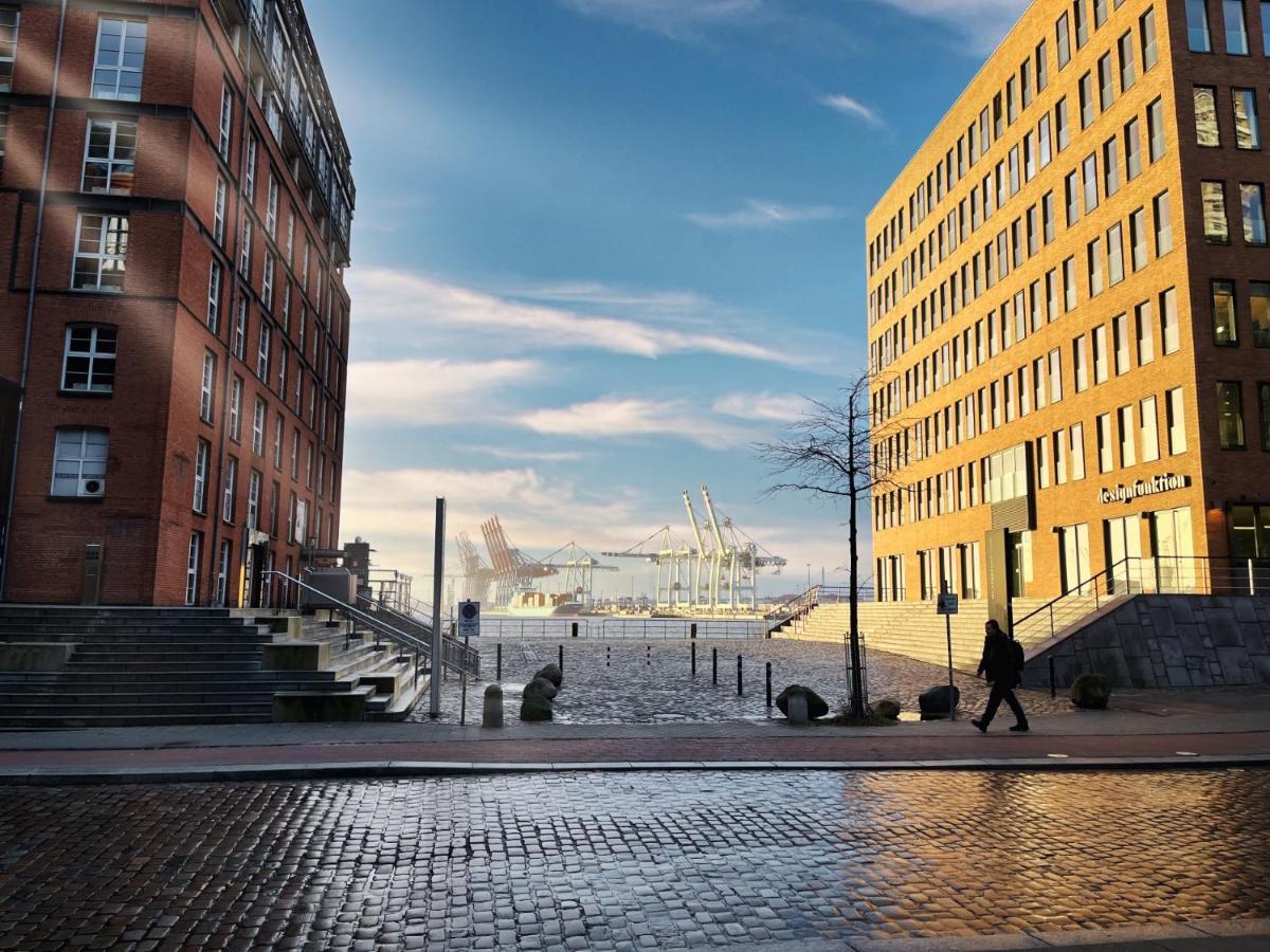 Appartamento Loft-Panoramablick-Hafen & Elbe! Amburgo Esterno foto